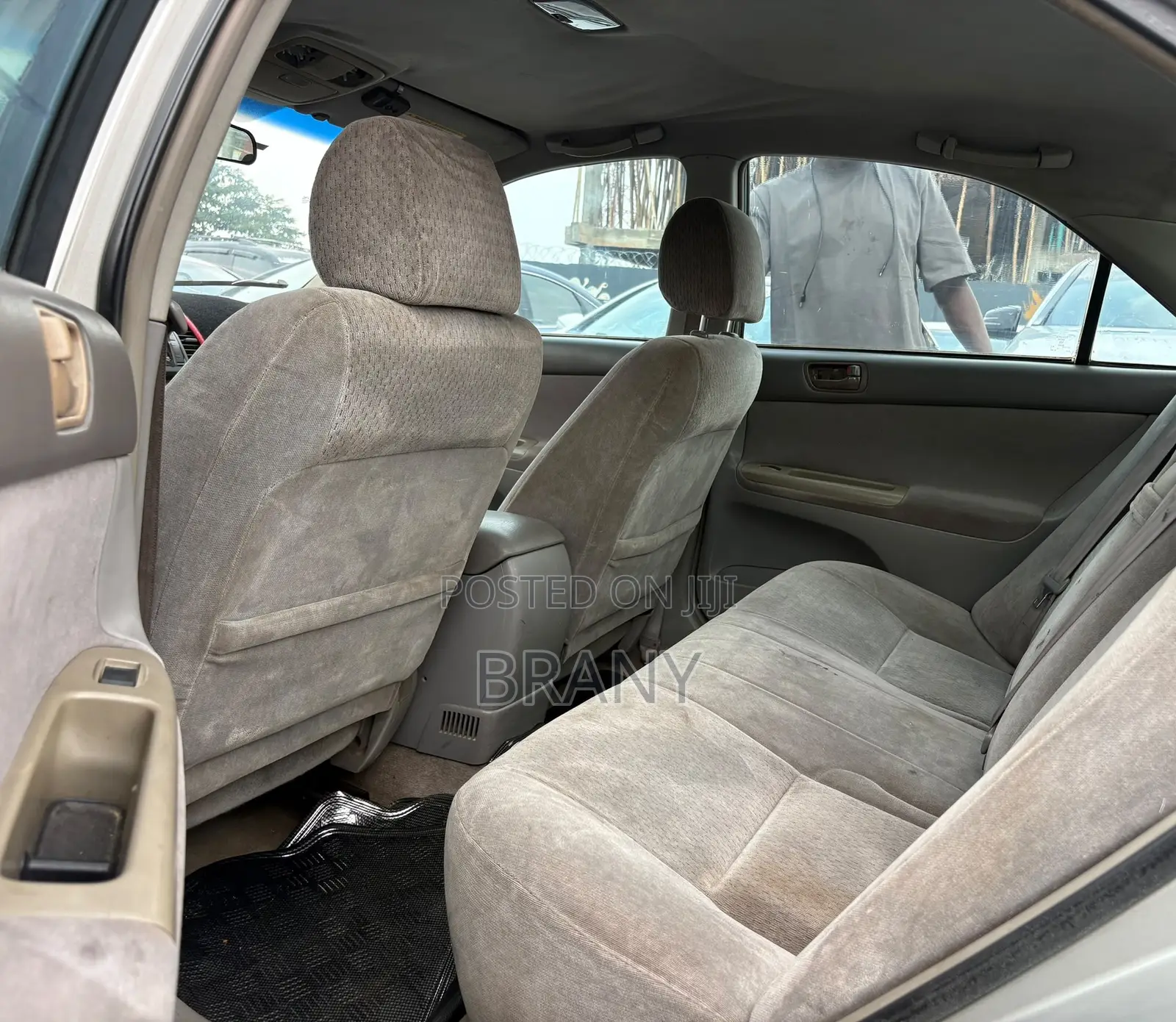 Toyota Camry LE 4dr Sedan (2.4L 4cyl 4A) 2004 Silver