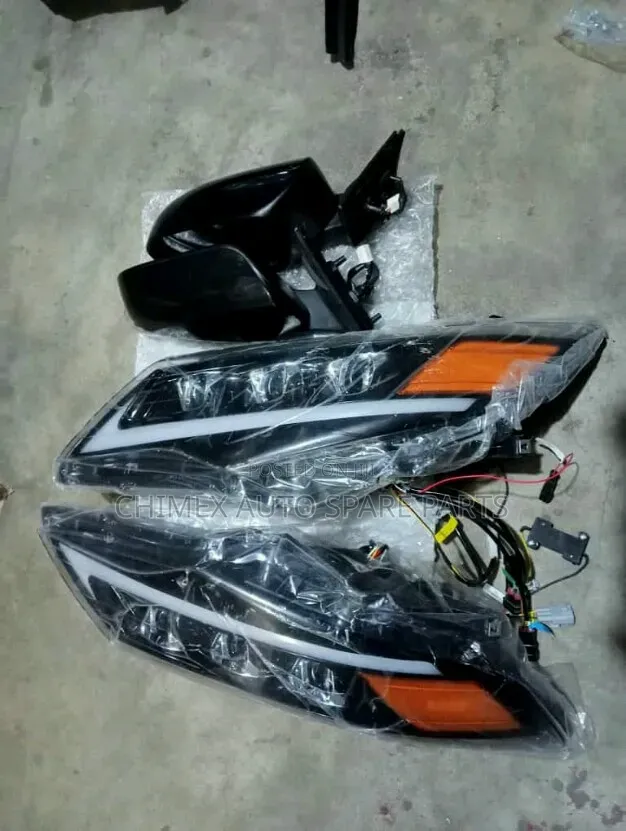 Head Lamp for Toyota Camry 2012 New Addition