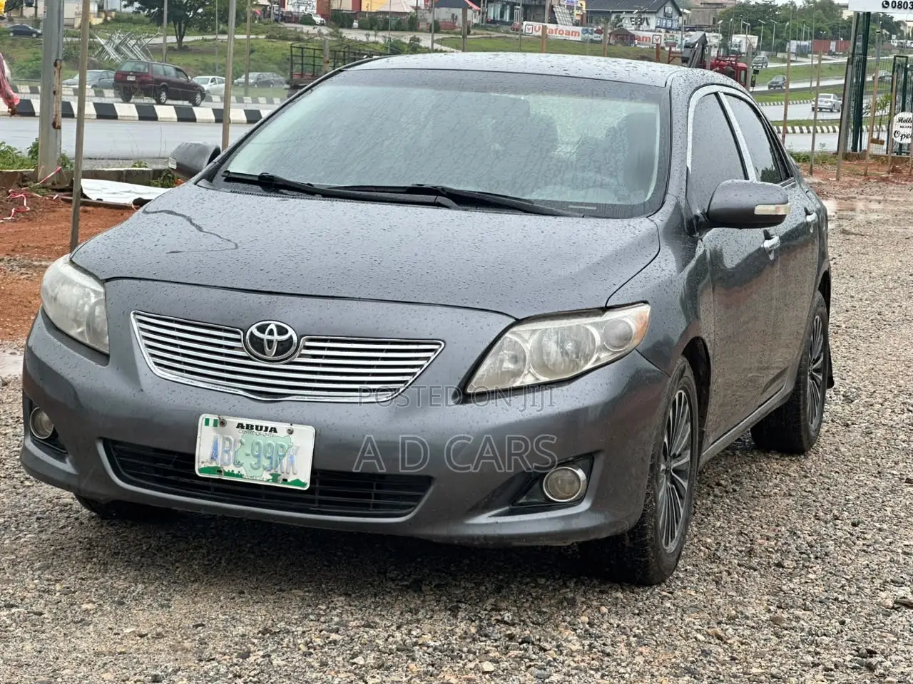 Toyota Corolla 2010 Gray