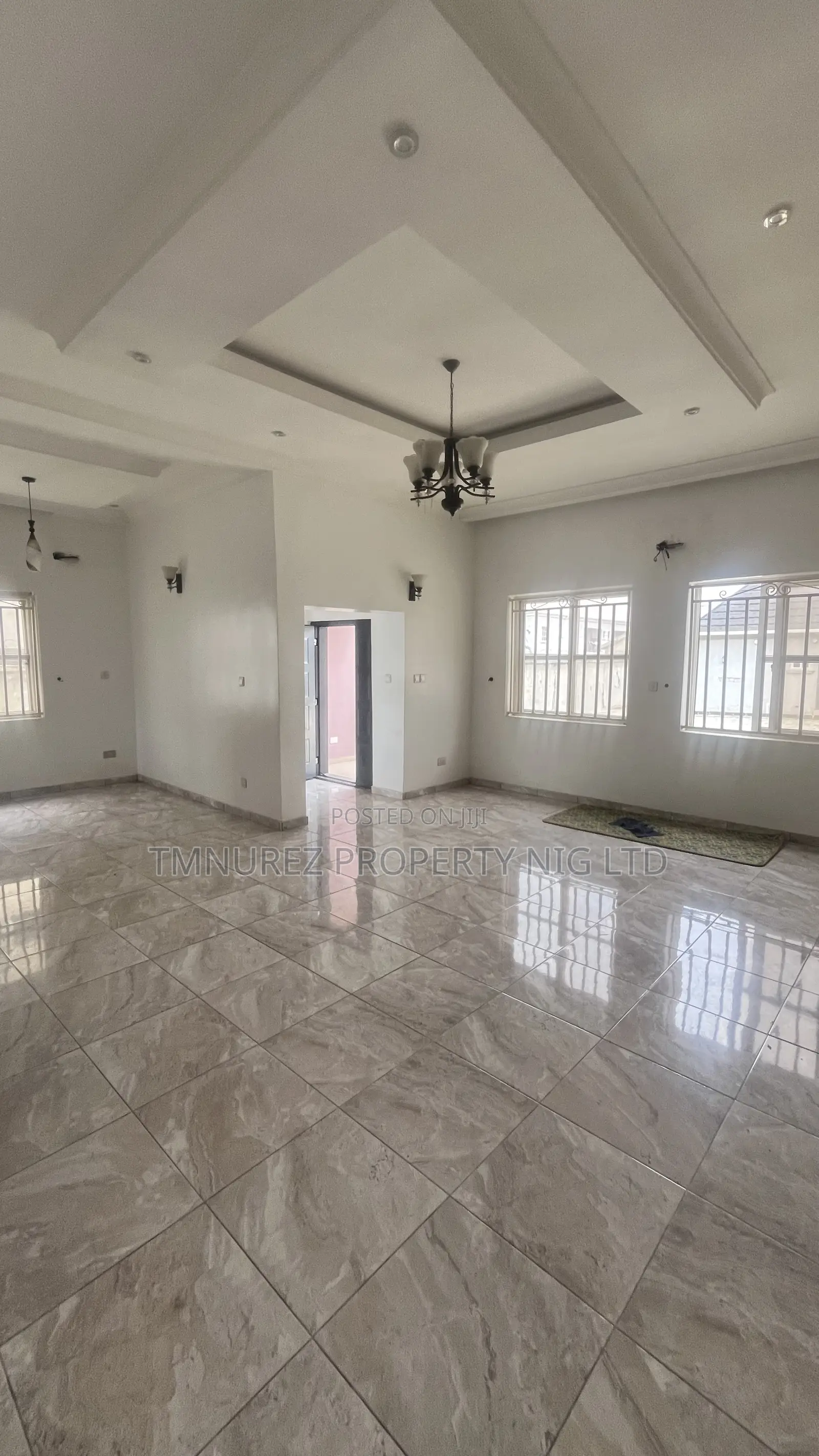3bdrm Apartment in Sangotedo Good Axis for rent