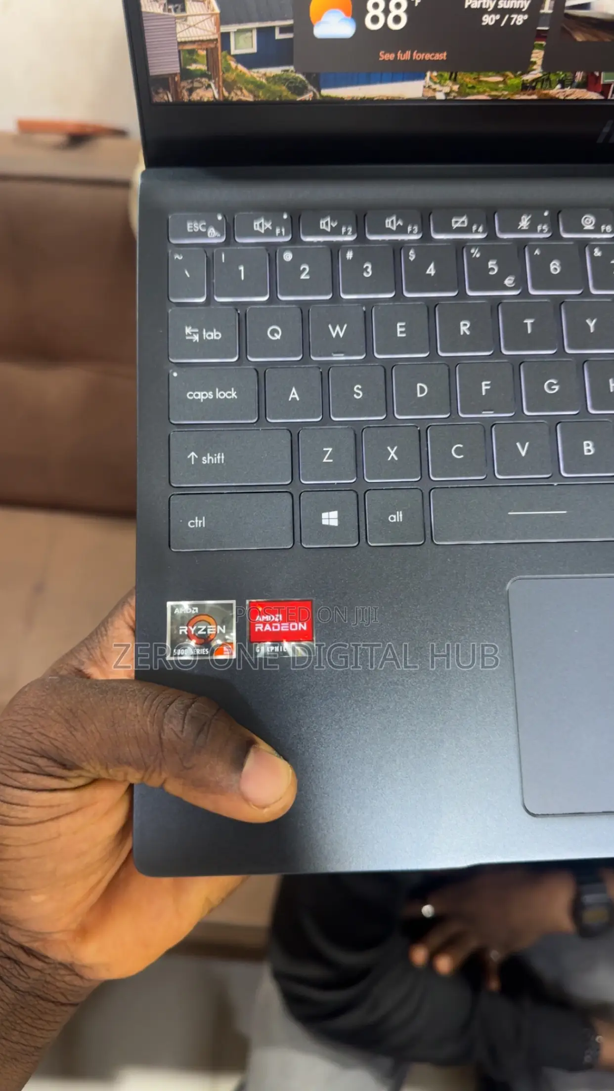 Laptop MSI Modern 14 16GB AMD Ryzen 5 SSD 256GB