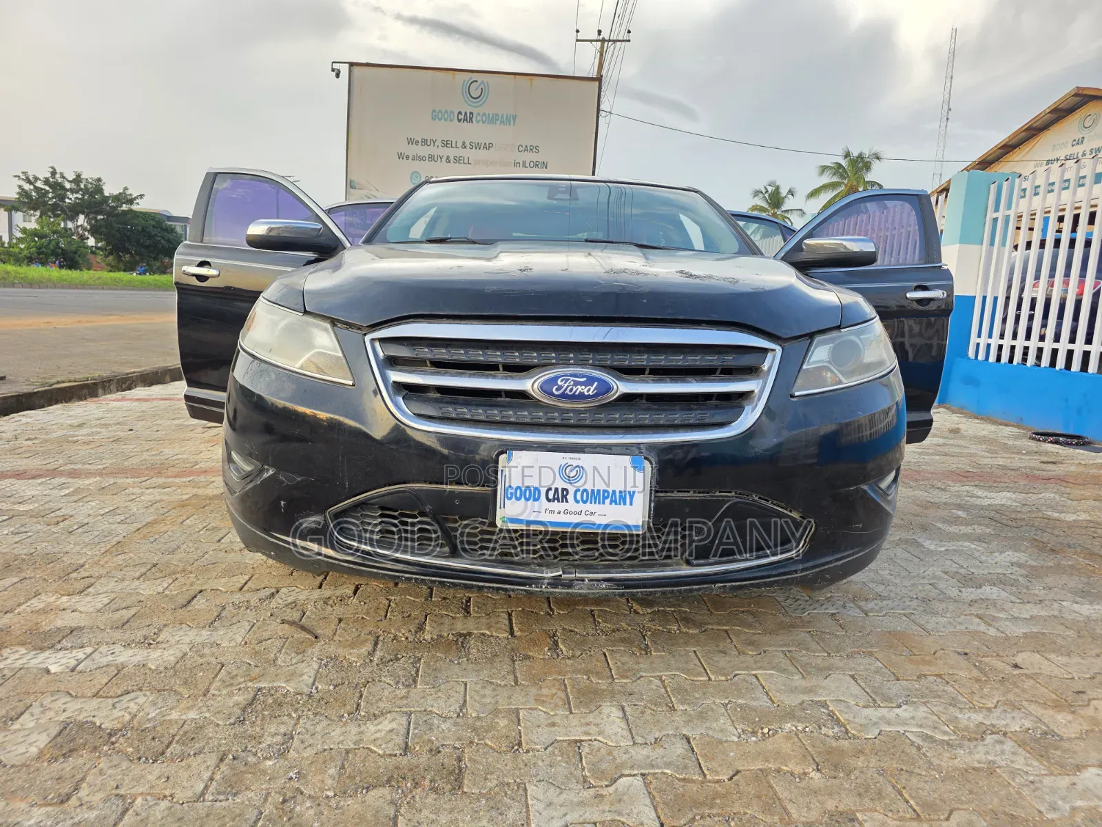 Ford Focus S 2011 Black