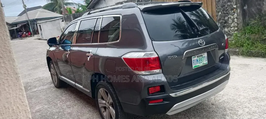 Toyota Highlander 2009 Black