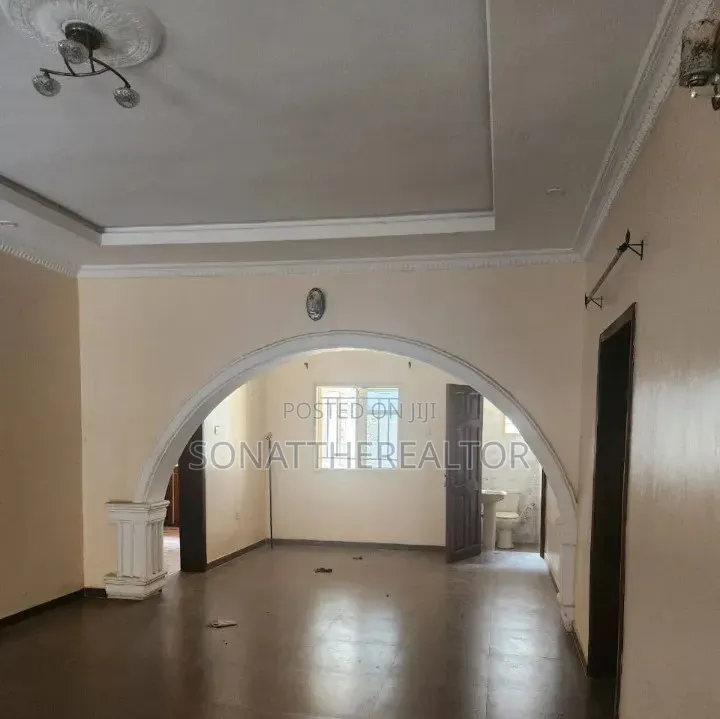 2bdrm Apartment in Akala Express for rent