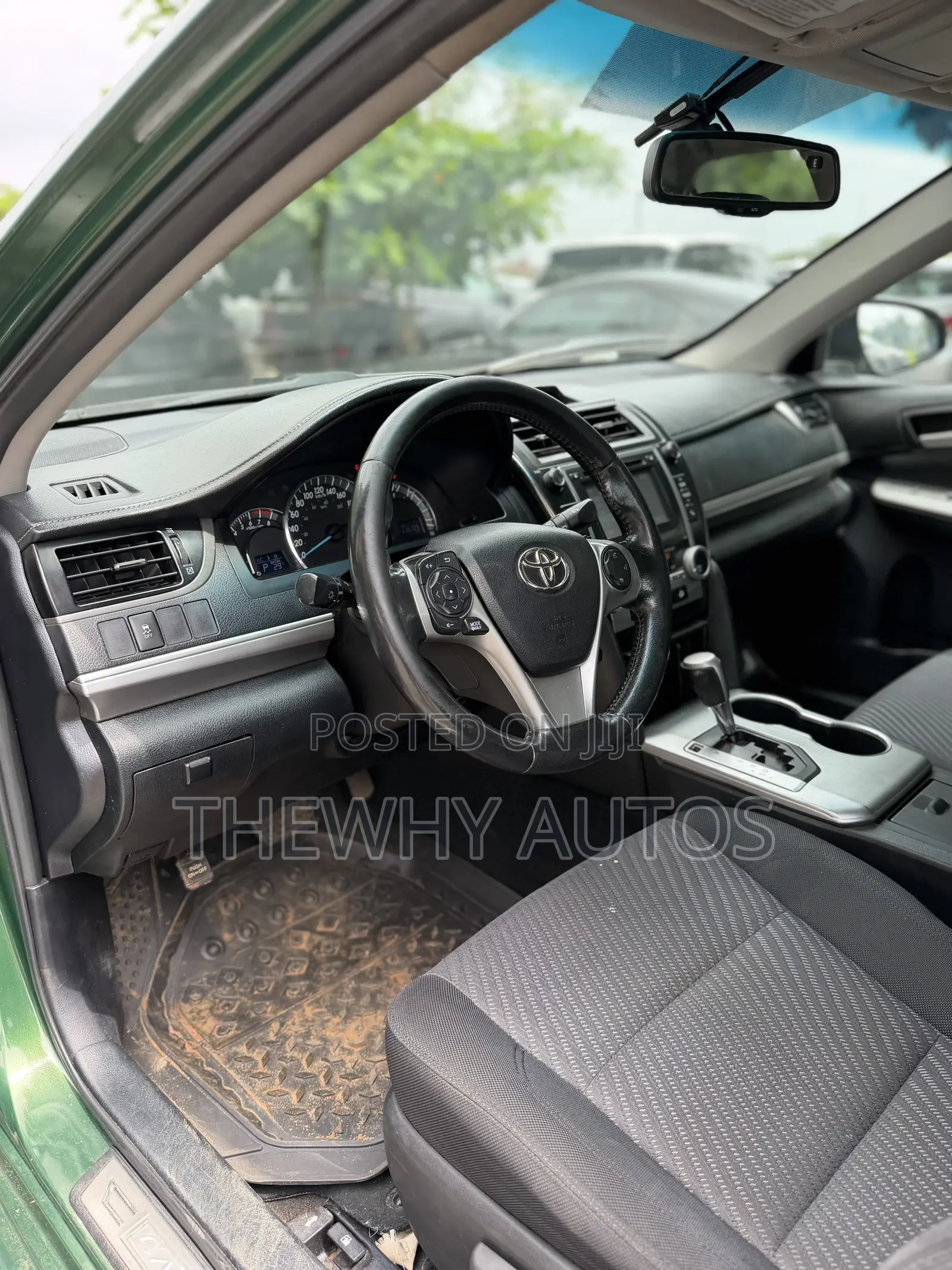 Toyota Camry SE 4dr Sedan (2.5L 4cyl 6A) 2014 Green