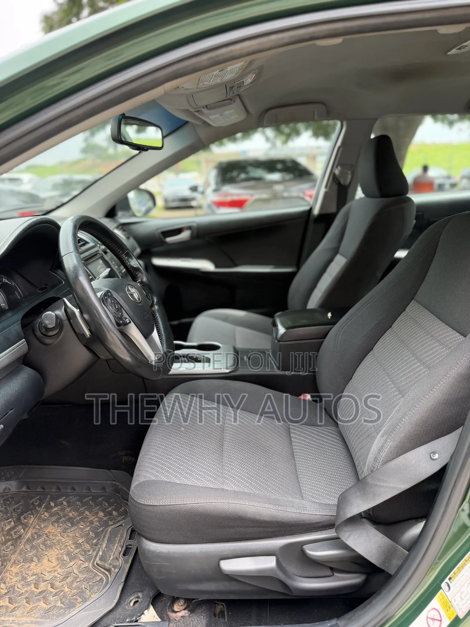 Toyota Camry SE 4dr Sedan (2.5L 4cyl 6A) 2014 Green