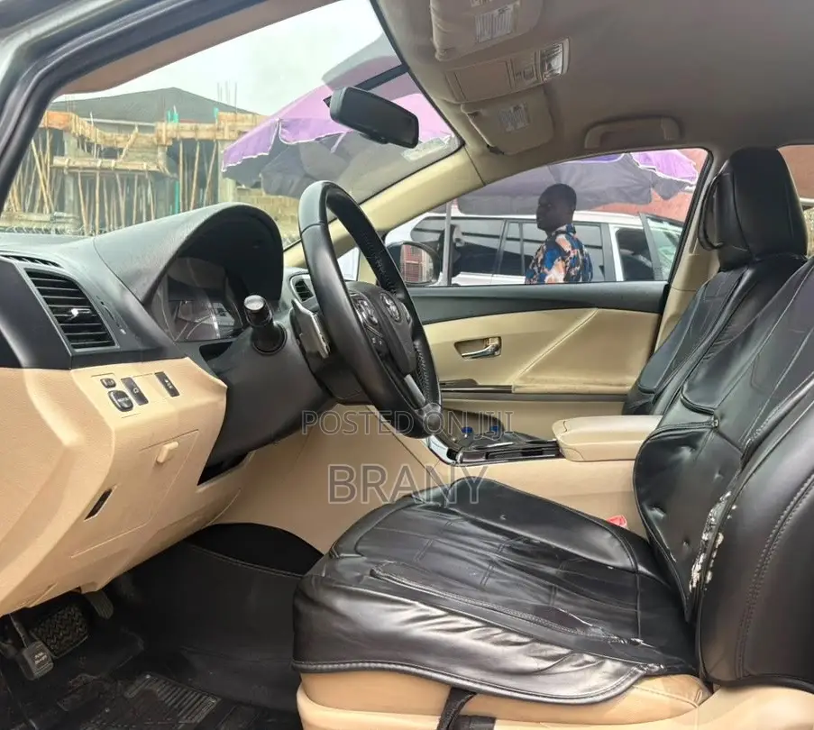 Toyota Venza XLE 2011 Green