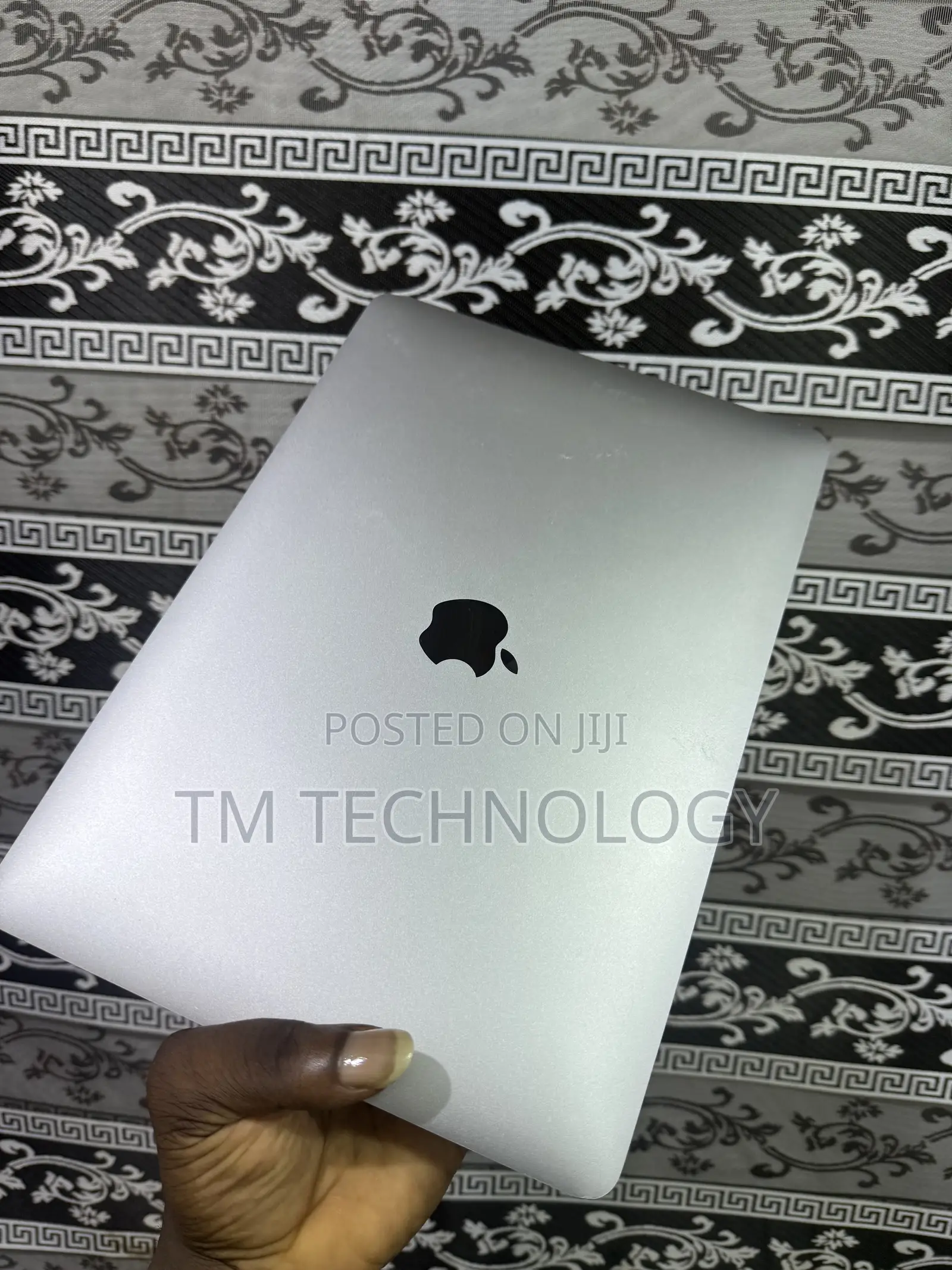 Laptop Apple MacBook Pro 2020 16GB Intel Core i5 SSD 512GB