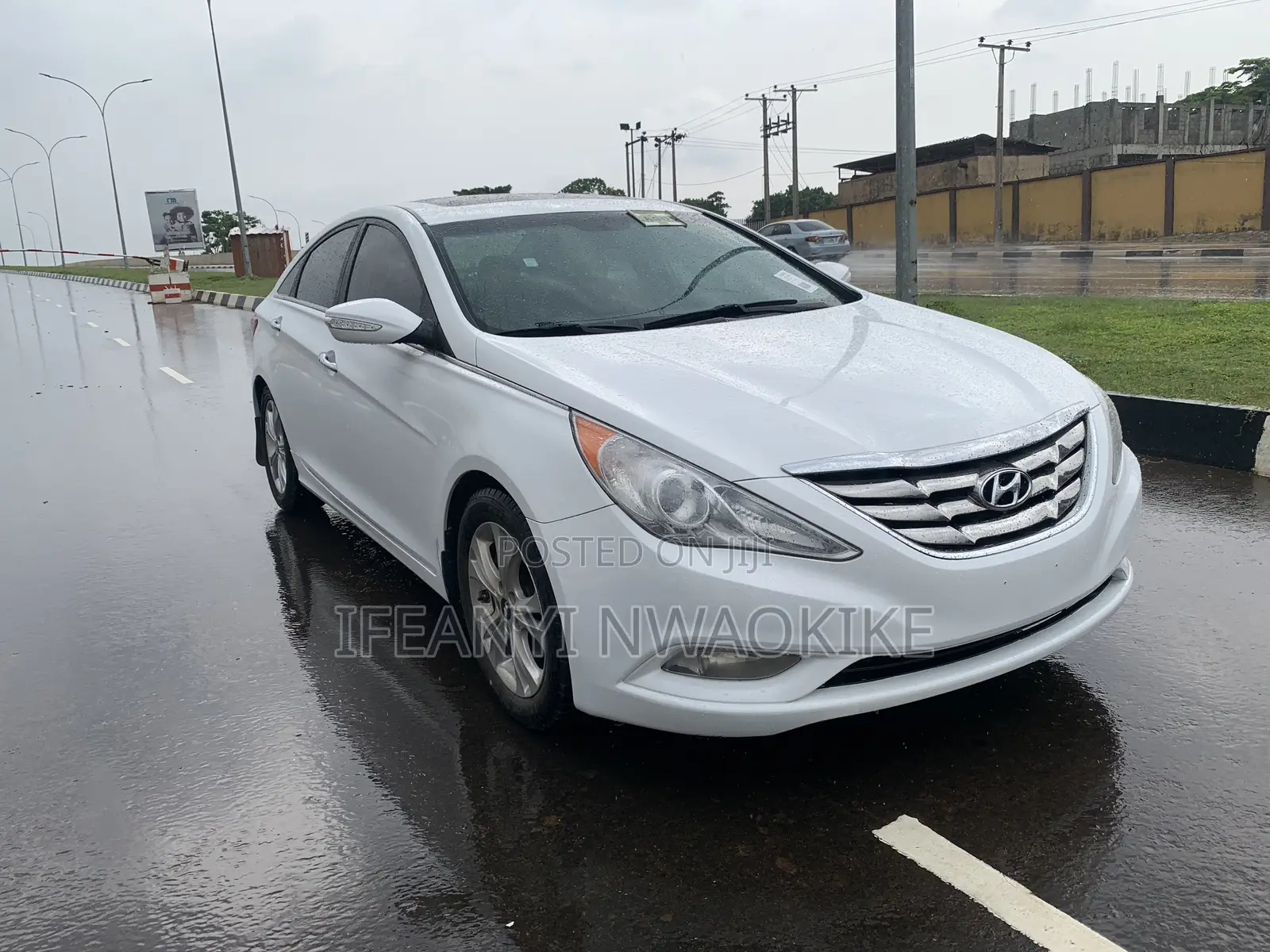 Hyundai Sonata Limited 2.0T Sedan (2.0L 4cyl 6A) 2012 White