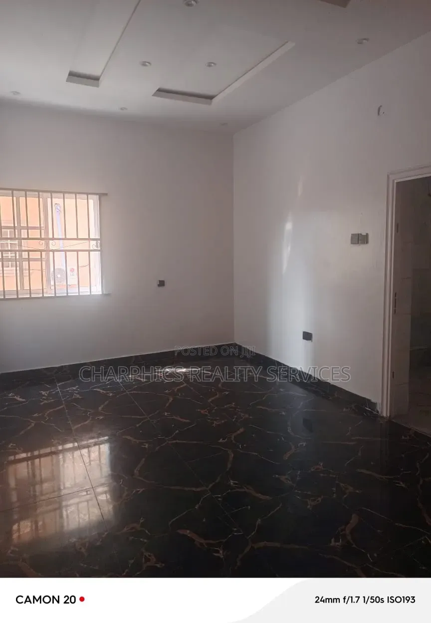 3bdrm Apartment in Agungi for rent