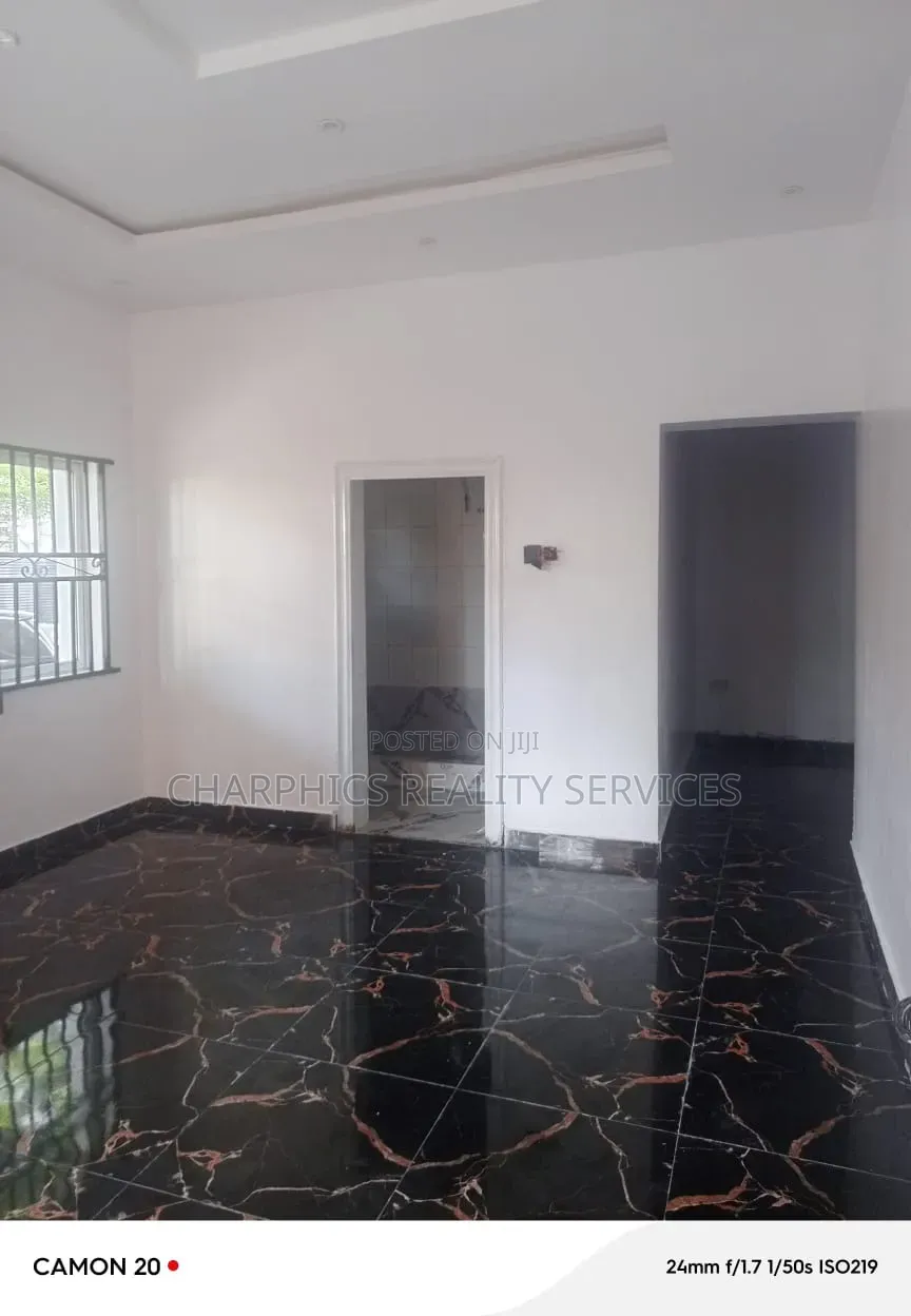 3bdrm Apartment in Agungi for rent