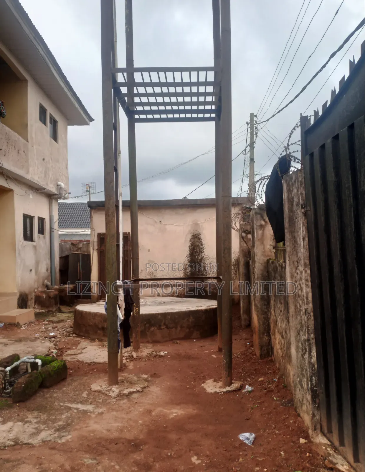 1bdrm Apartment in Benin City for sale
