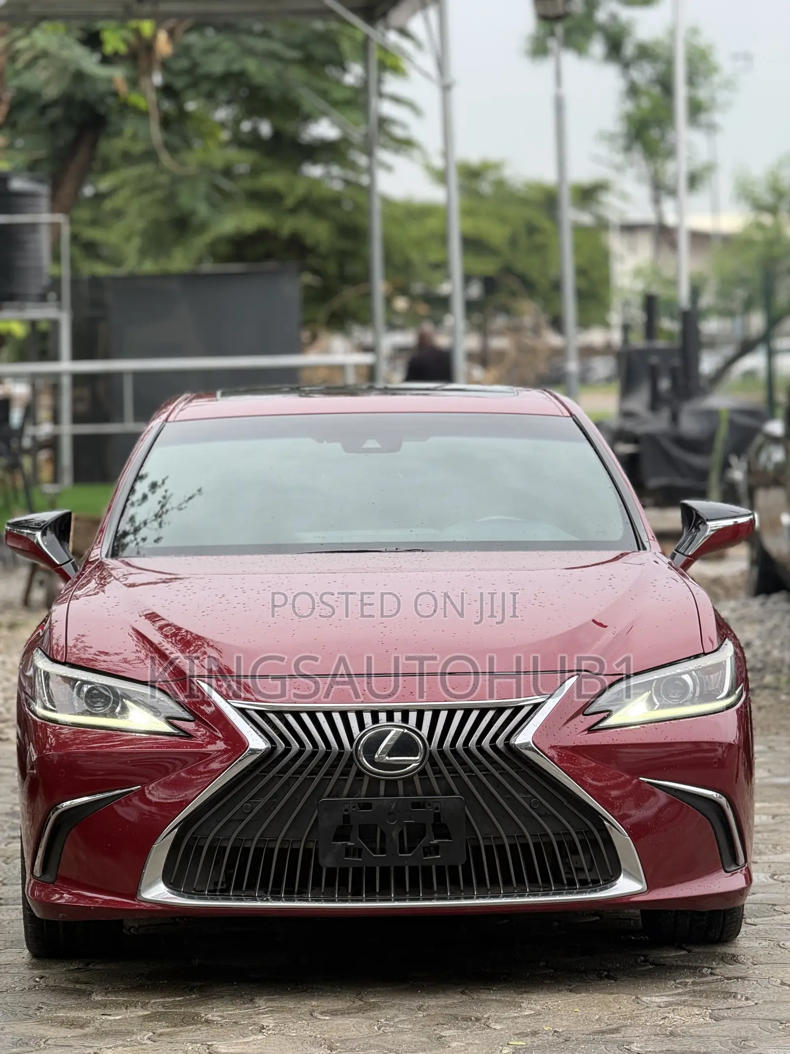 Lexus ES 350 FWD 2019 Red
