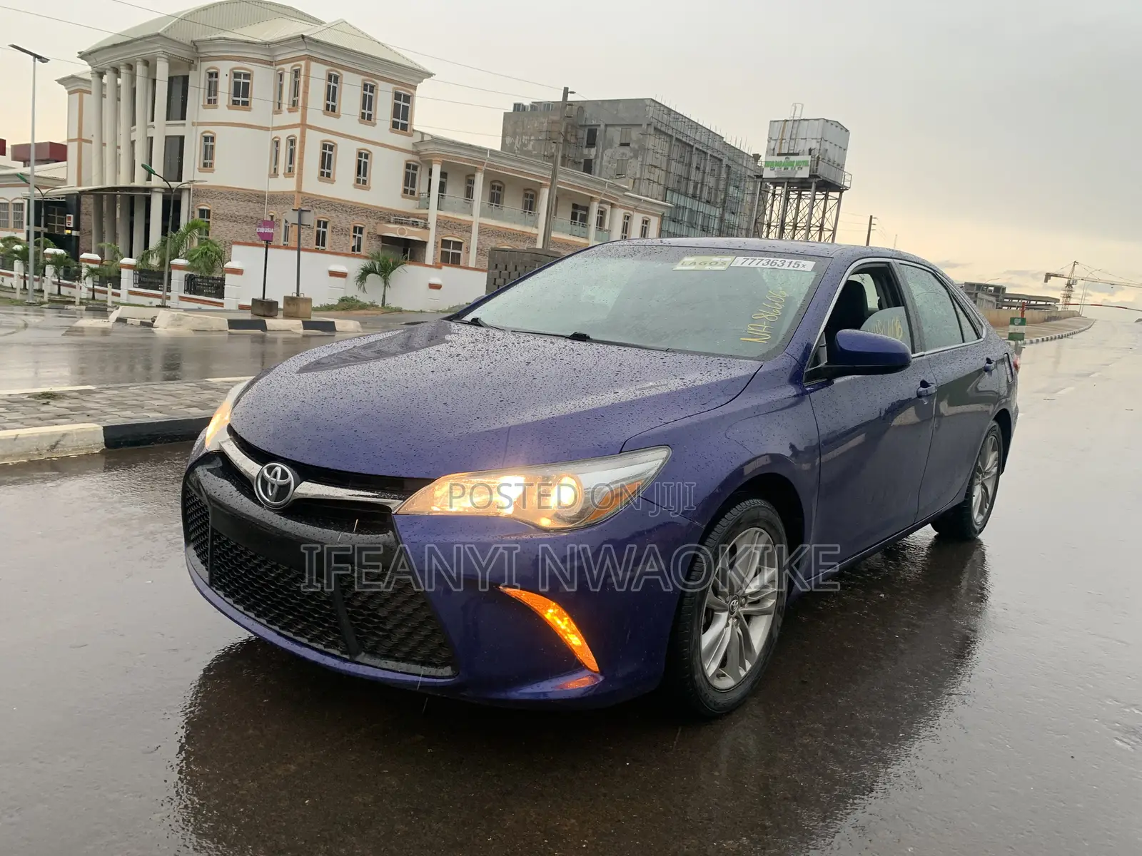 Toyota Camry SE 4dr Sedan (2.5L 4cyl 6A) 2015 Blue