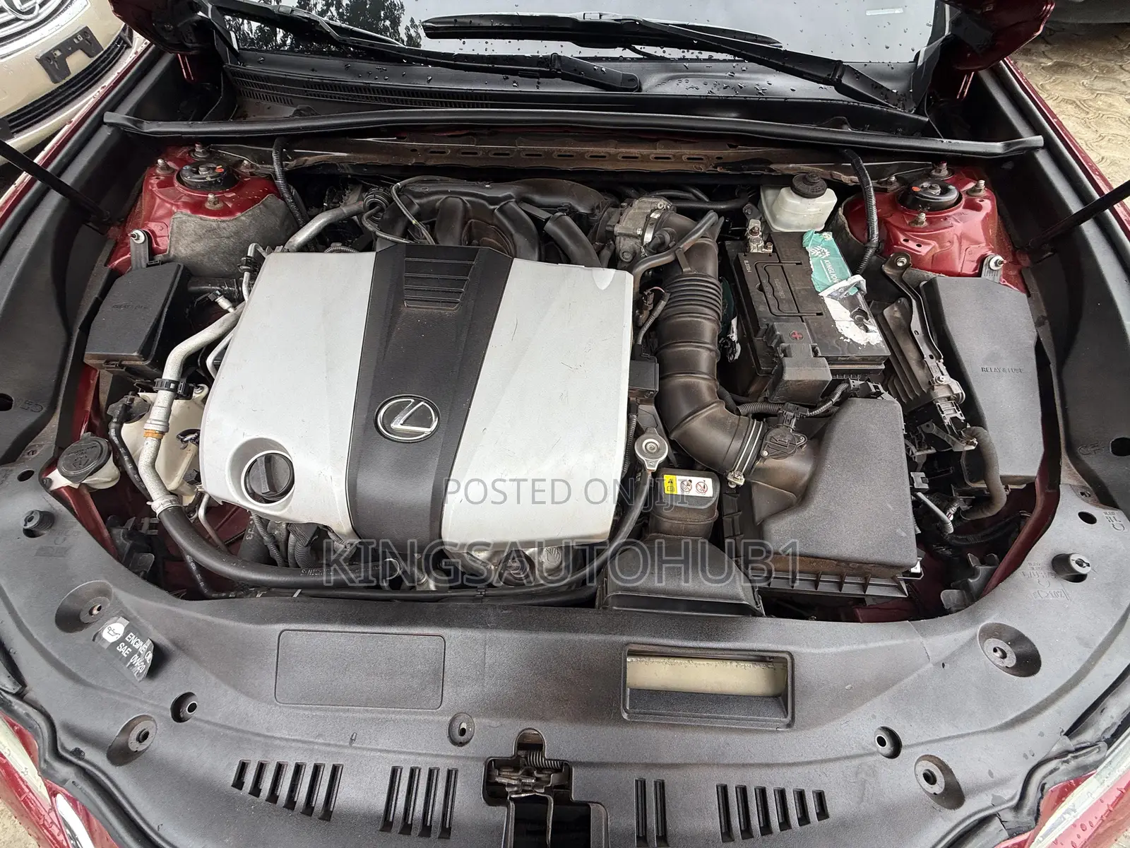 Lexus ES 350 FWD 2019 Red