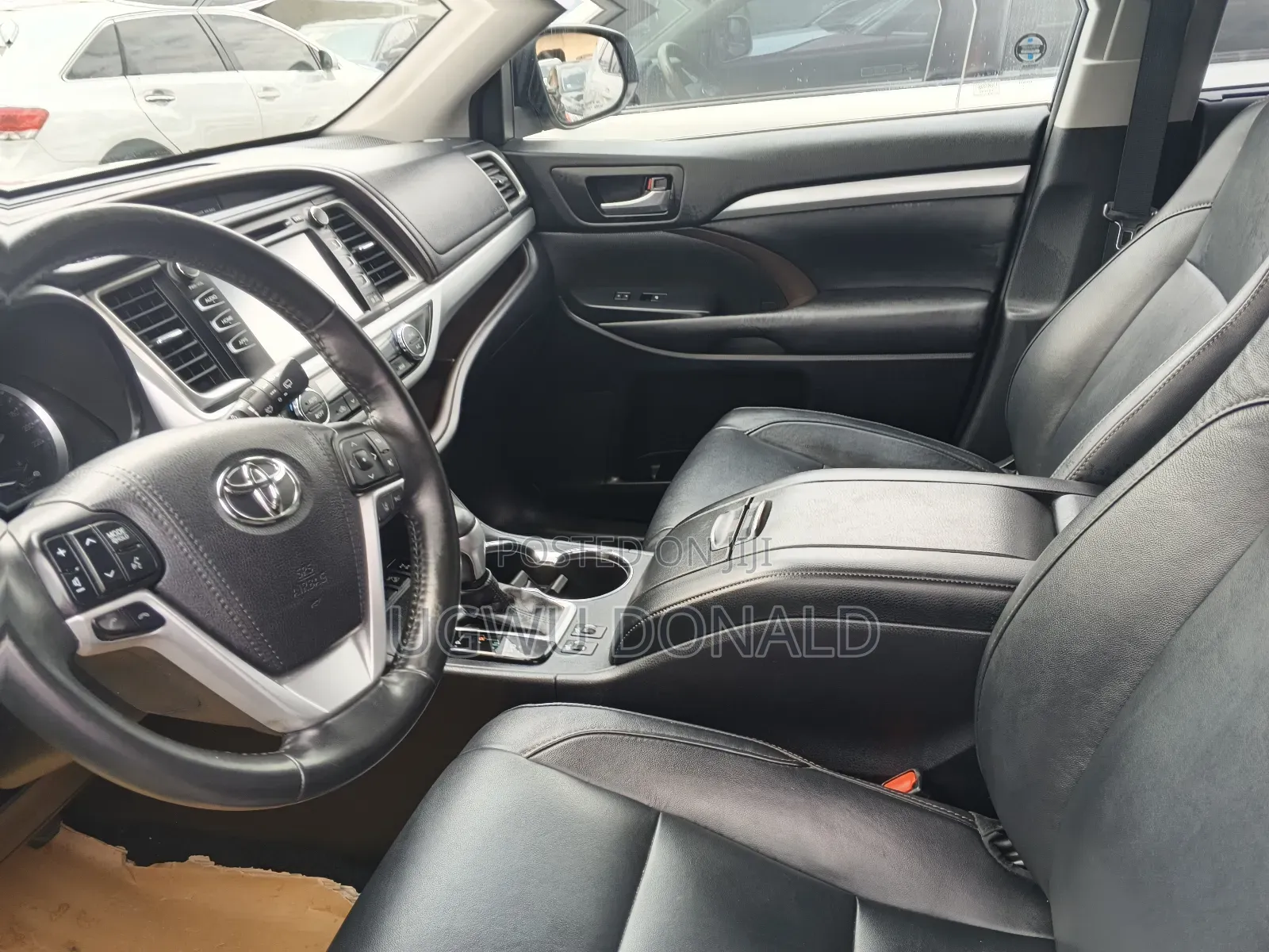 Toyota Highlander 2018 Silver