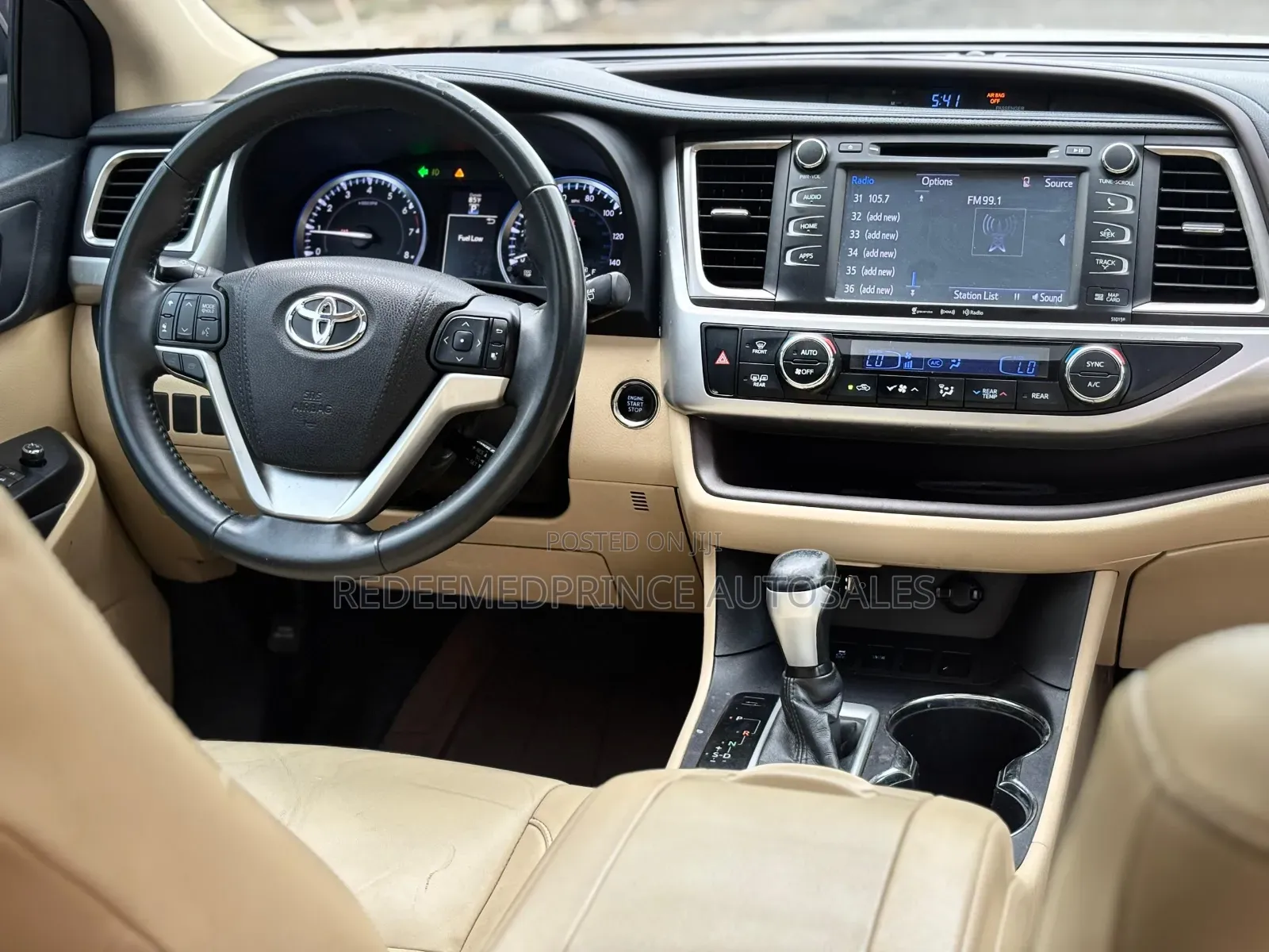 Toyota Highlander 2016 Gold