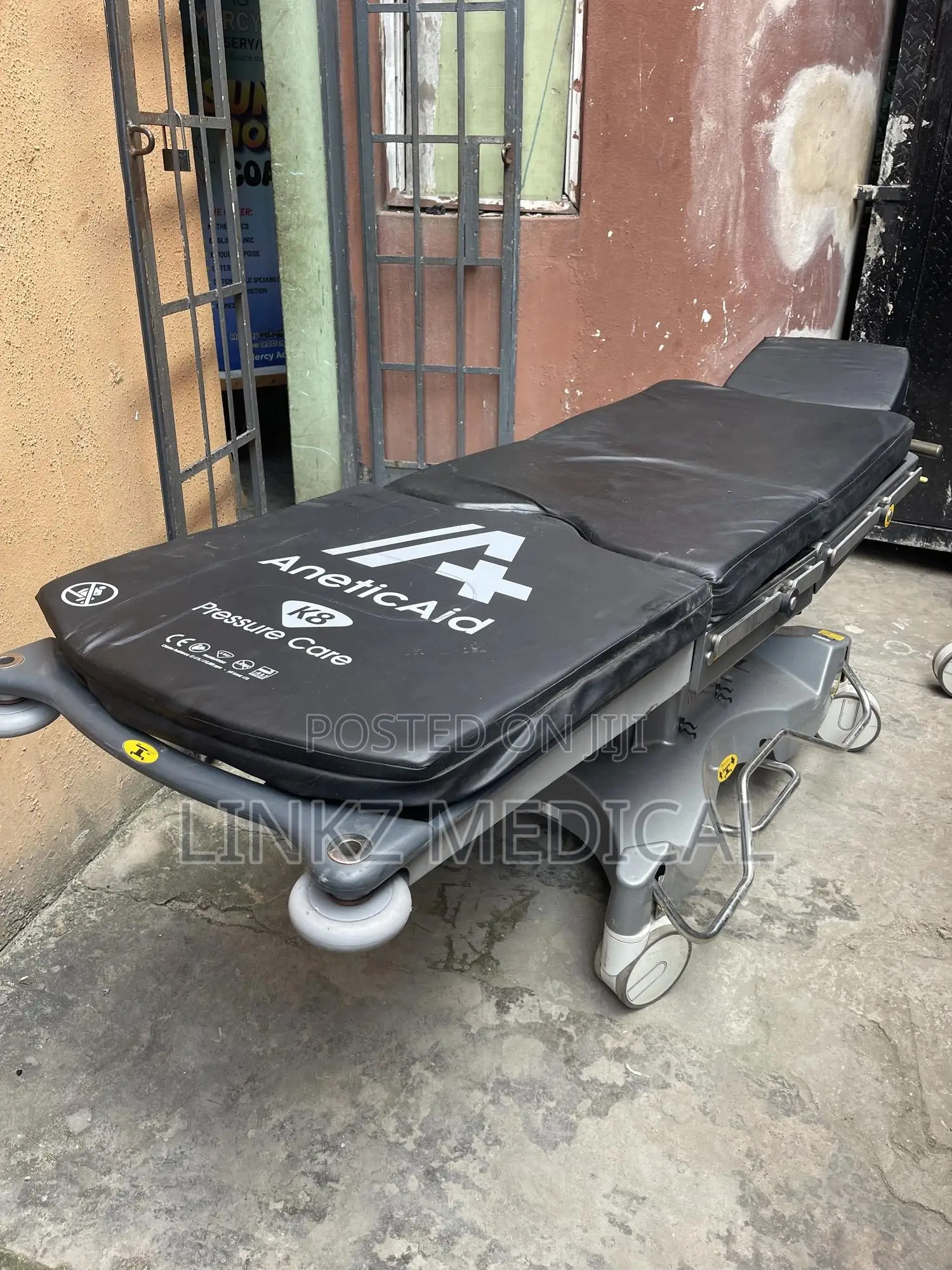 Surgical/Theartre Table