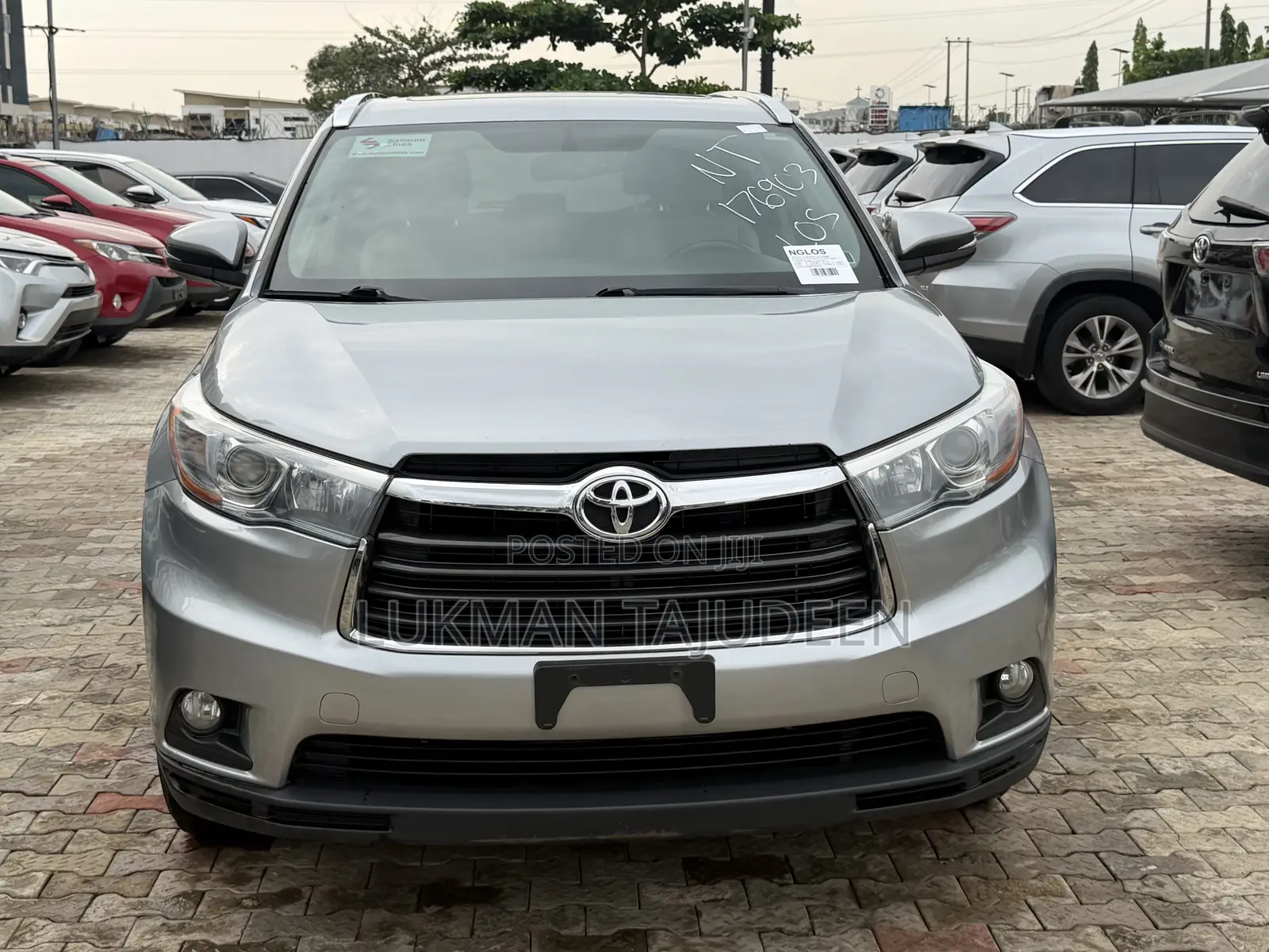Toyota Highlander XLE 4dr SUV (3.5L 6cyl 6A) 2015 Silver