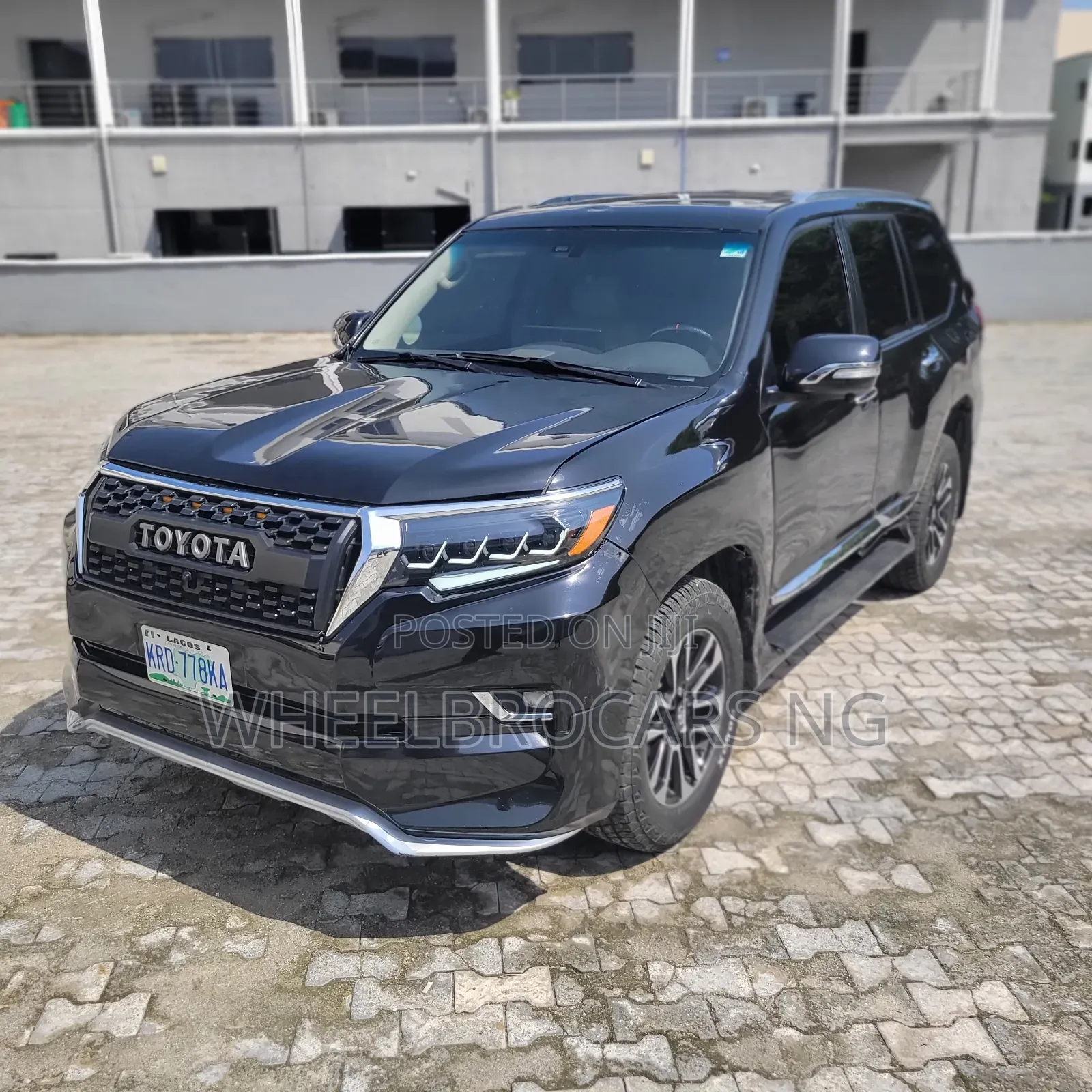 Toyota Land Cruiser Prado 2006 Black