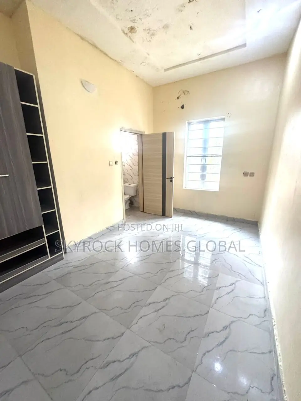 4bdrm Duplex in Thomas Estate for rent