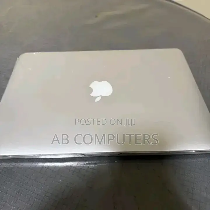 Laptop Apple MacBook Pro 2014 8GB Intel Core i5 SSD 256GB