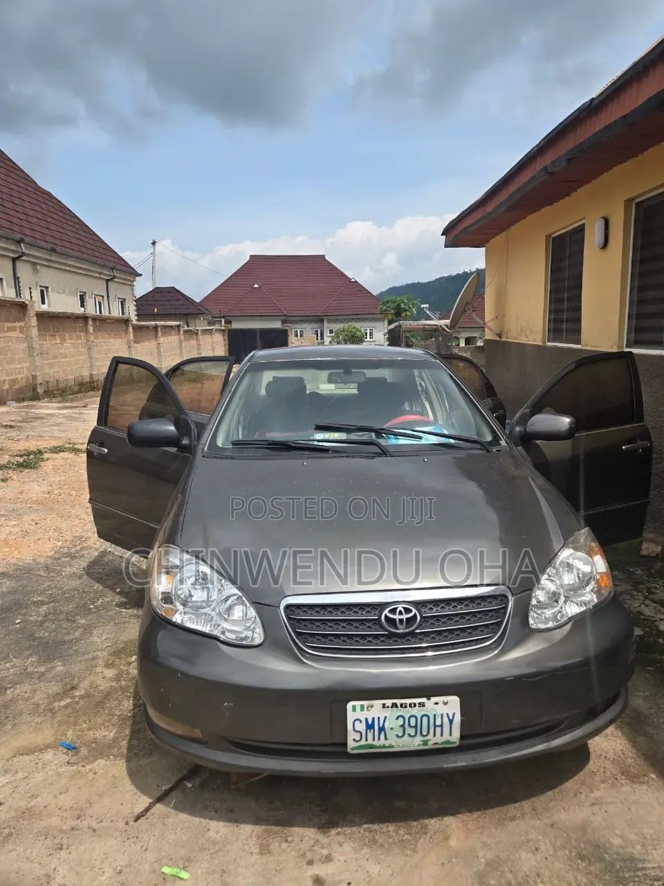 Toyota Corolla 2004 Gray