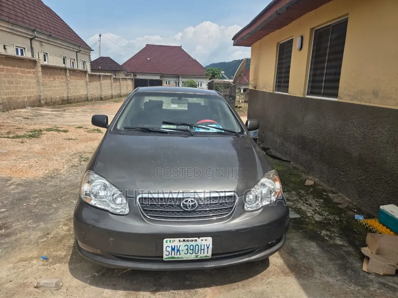 Toyota Corolla 2004 Gray