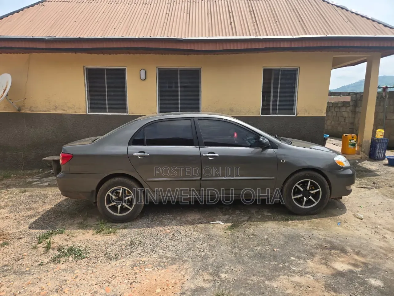Toyota Corolla 2004 Gray