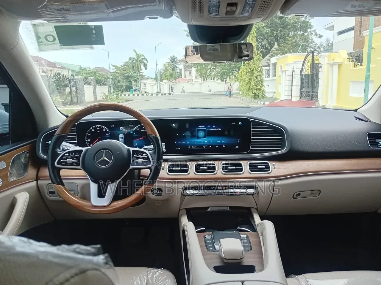 Mercedes-Benz GLE-Class 2022 White