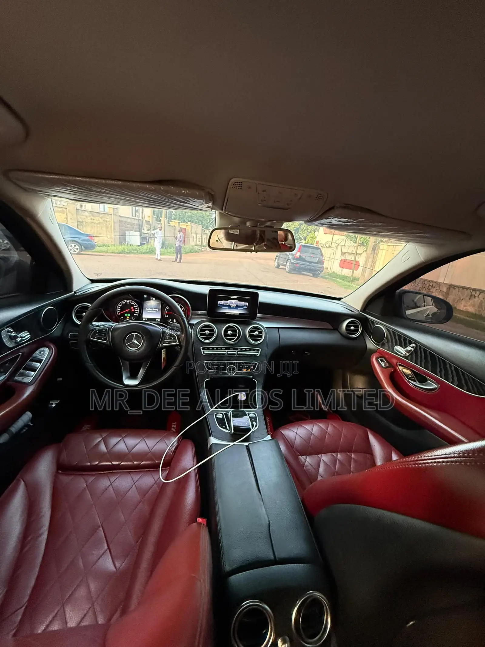 Mercedes-Benz C300 2016 Gray