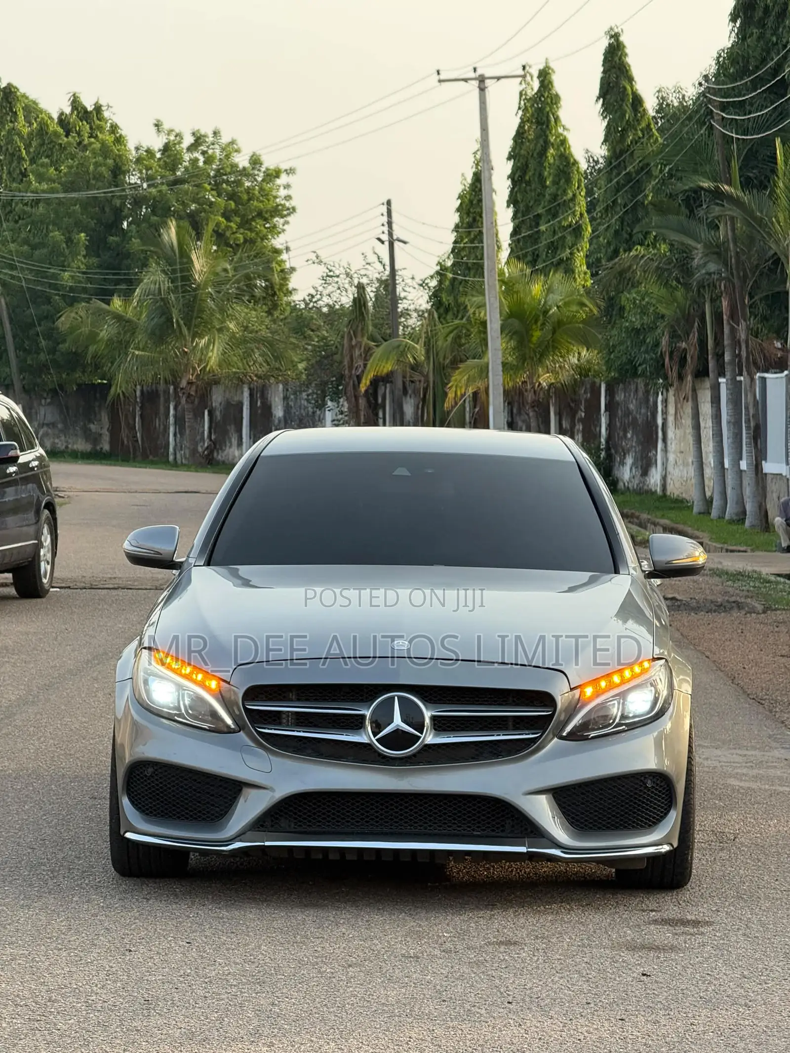 Mercedes-Benz C300 2016 Gray