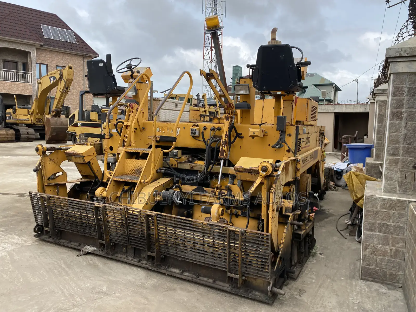 Asphalt Paver (Blaw-Knox)