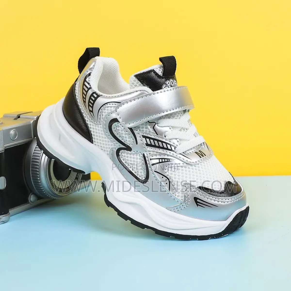 Lightweight Children Breathable Sneaker