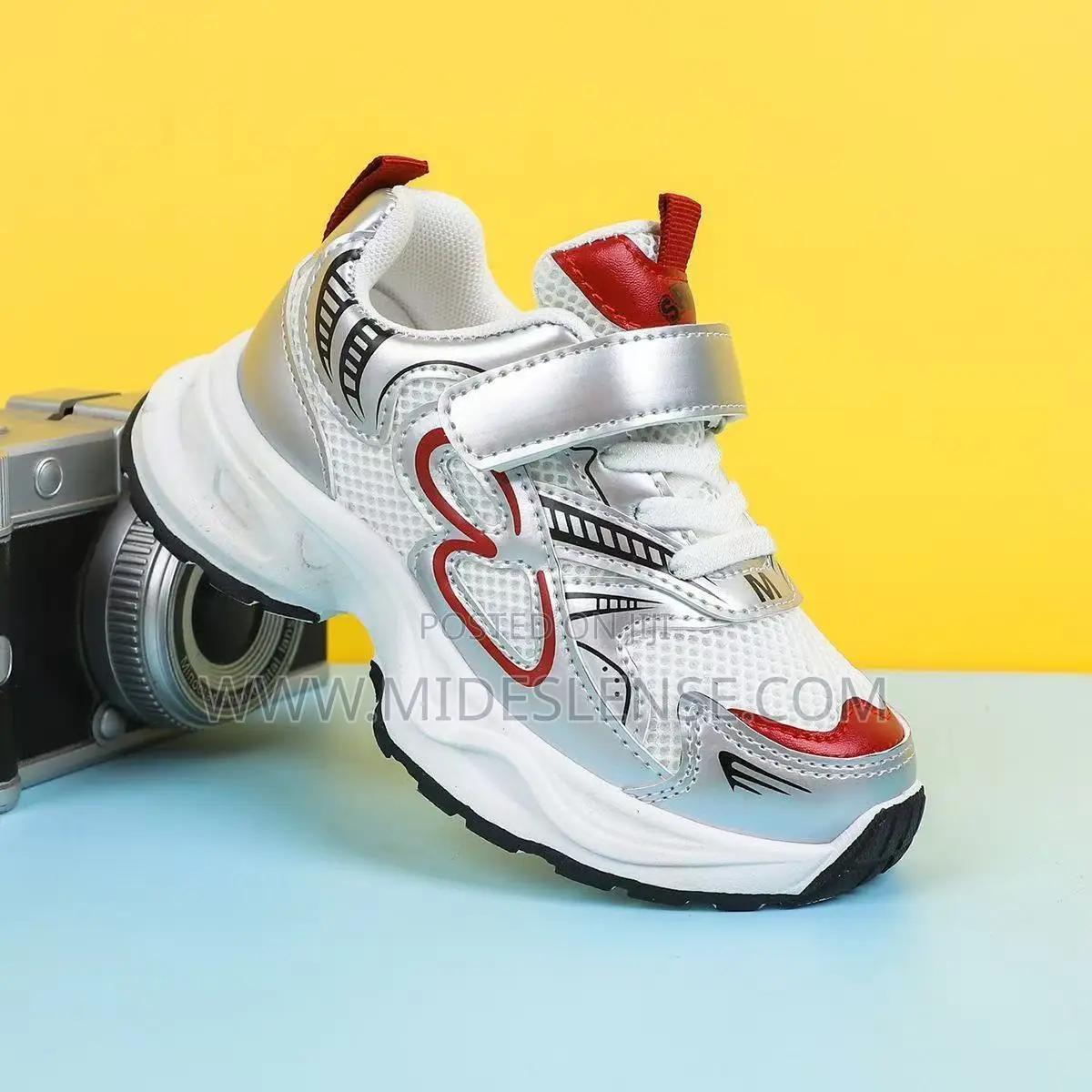 Lightweight Children Breathable Sneaker