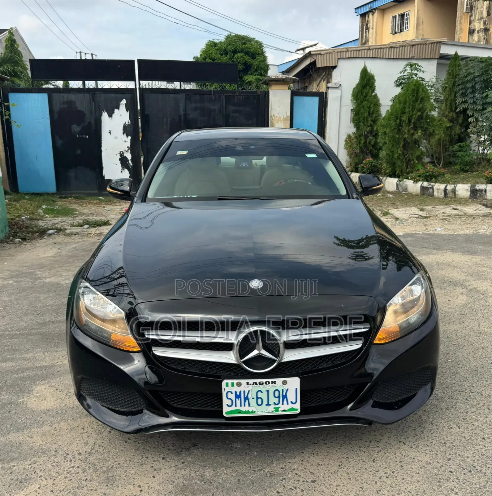Mercedes-Benz C300 2017 Black