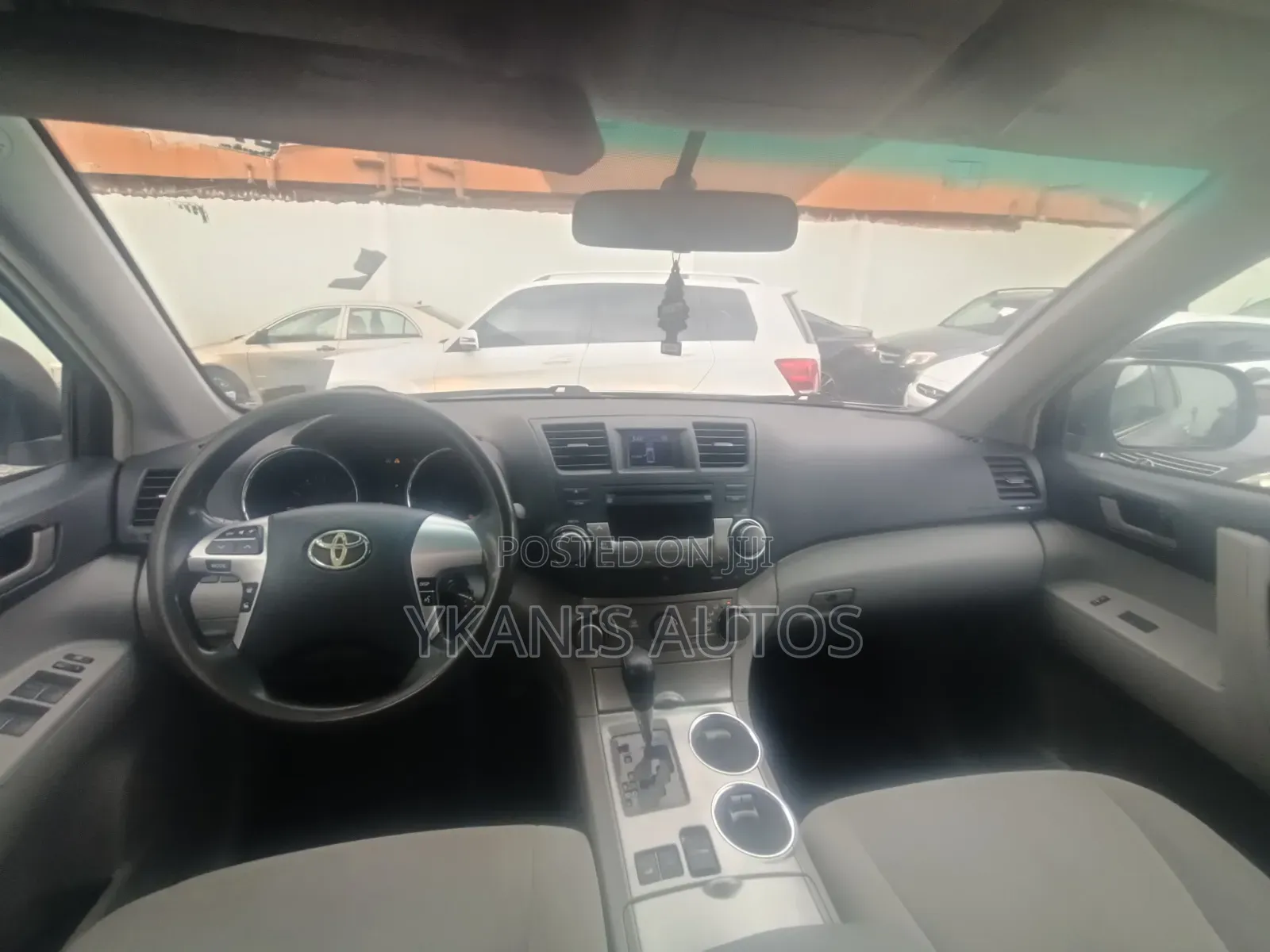 Toyota Highlander Limited 2012 Silver
