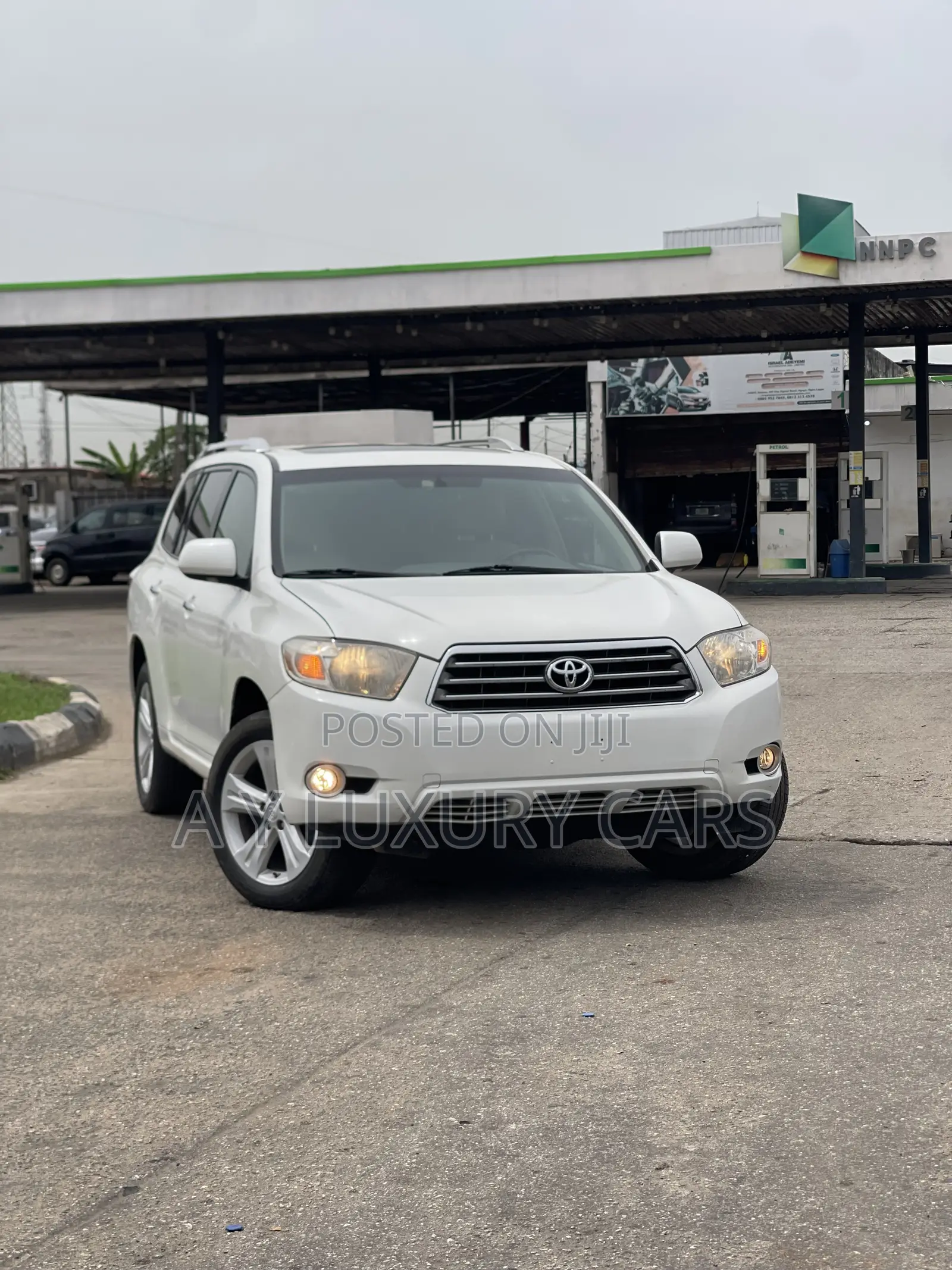 Toyota Highlander Limited 2011 White
