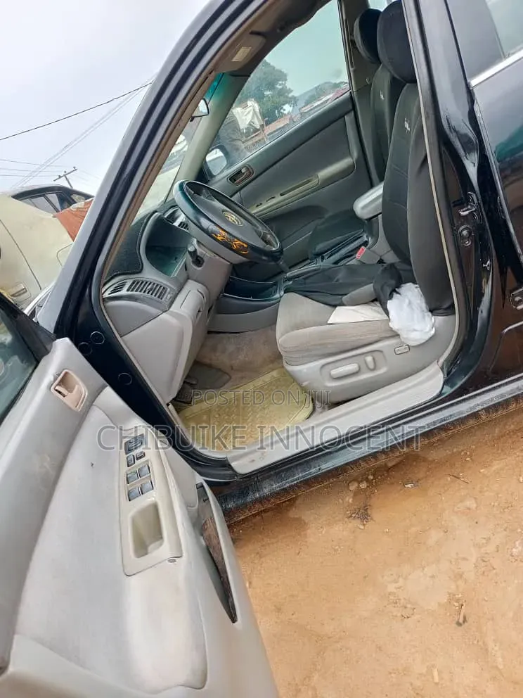 Toyota Camry 2003 Gray