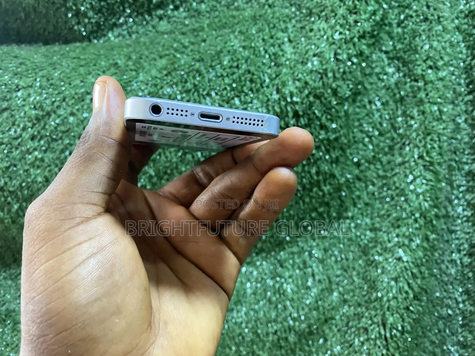 Apple iPhone SE 16 GB Black