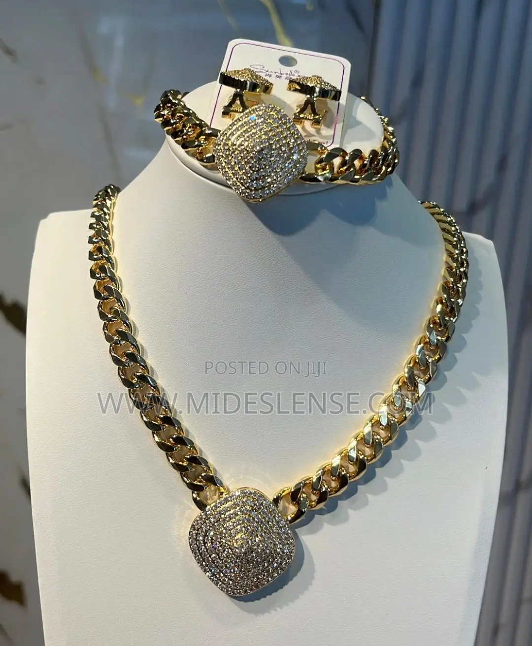 Sunbelle Original Necklace Set-Gold
