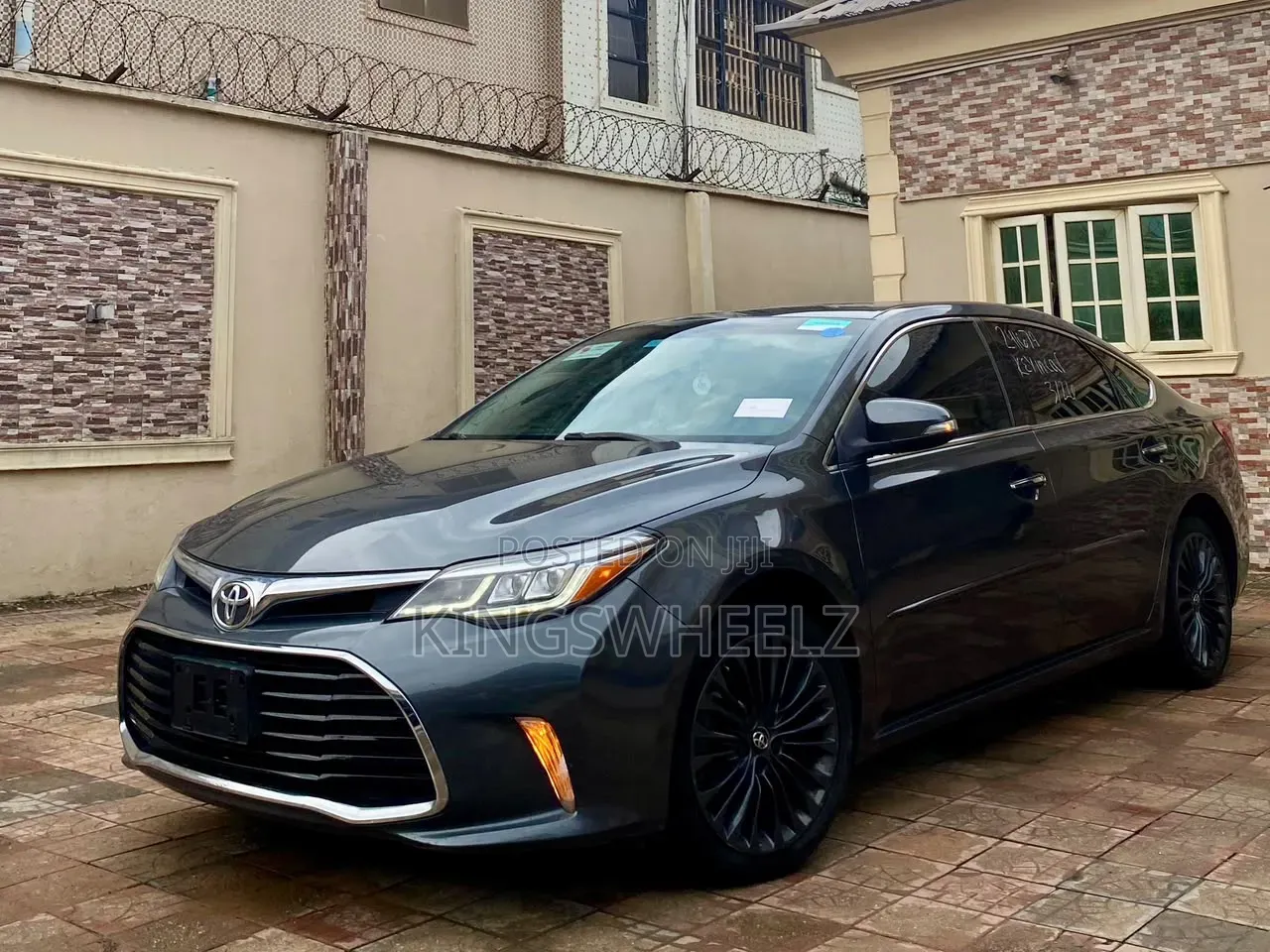 Toyota Avalon 2016 Gray