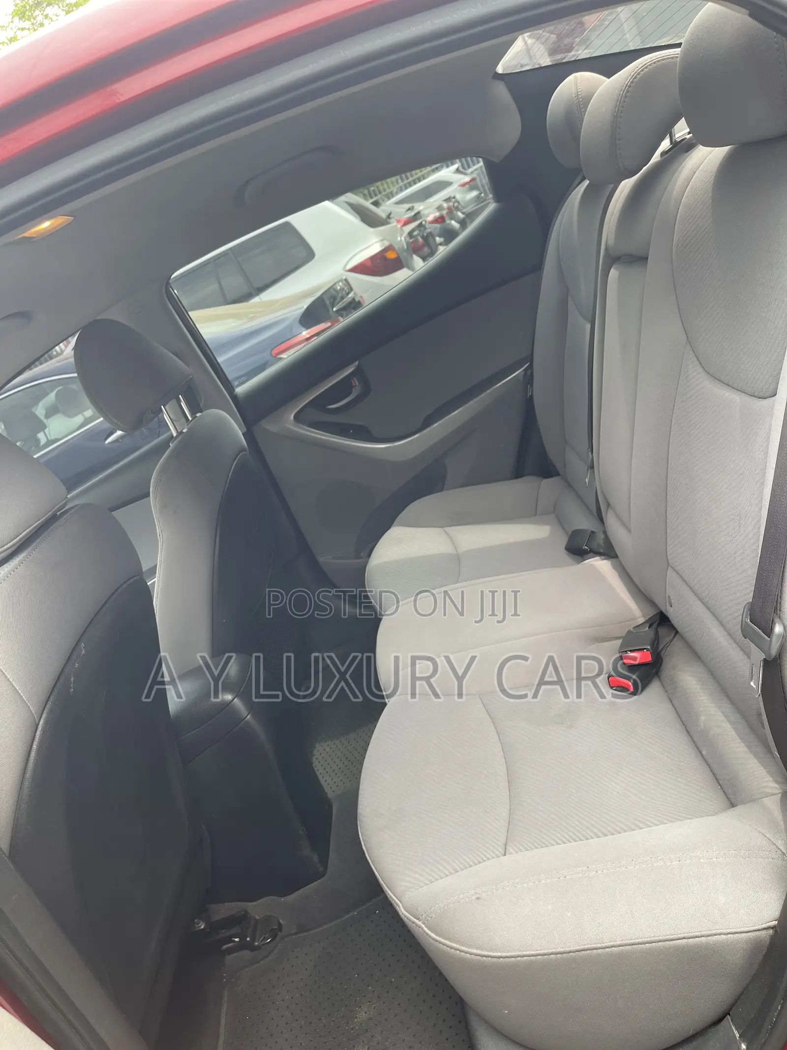 Hyundai Elantra SE 4dr Sedan (1.8L 4cyl 6M) 2014 Red