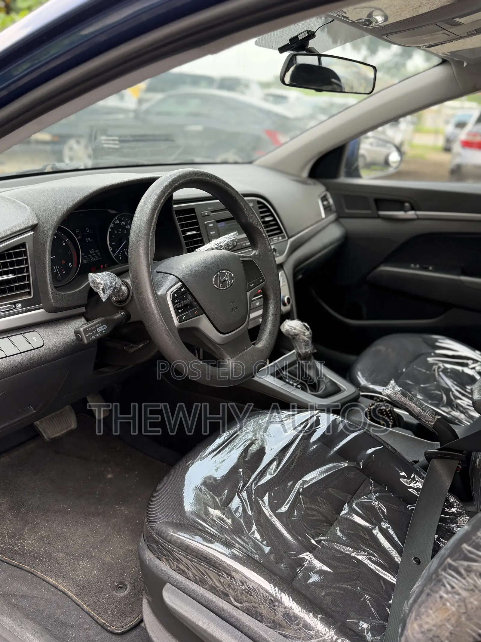 Hyundai Elantra Value Edition Sedan FWD (1.8L 4cyl 6A) 2016 Blue
