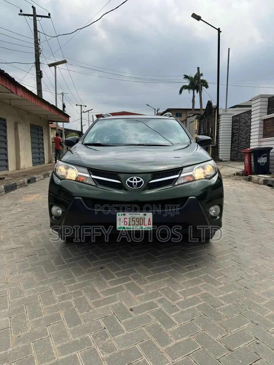 Toyota RAV4 LE AWD (2.5L 4cyl 6A) 2013 Green