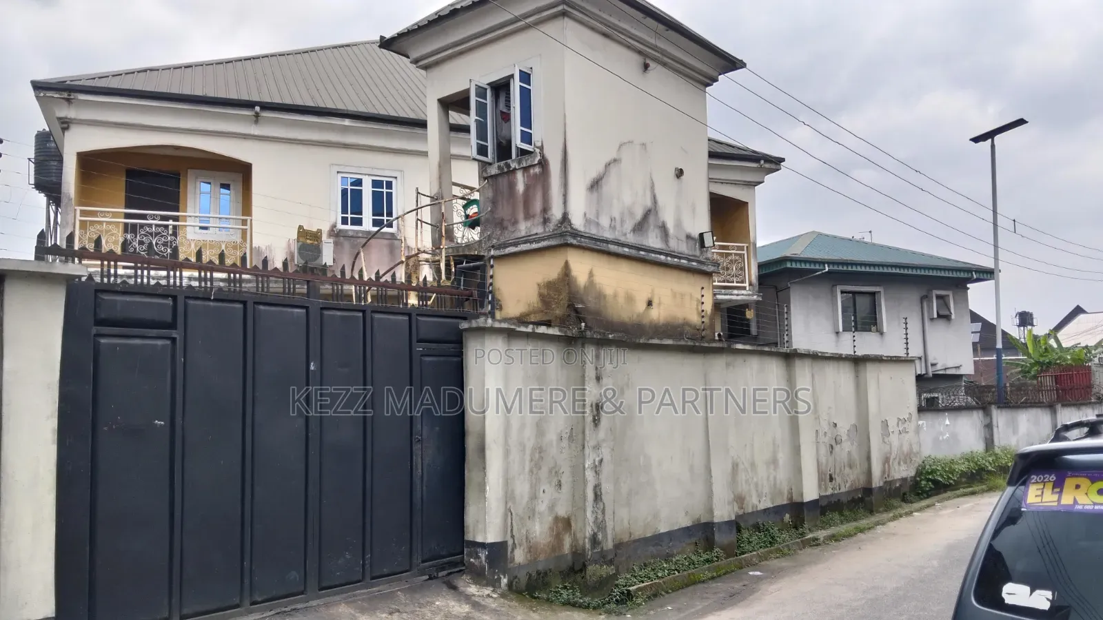 4bdrm Duplex in Stadium Road , Port, Rumuomasi for sale