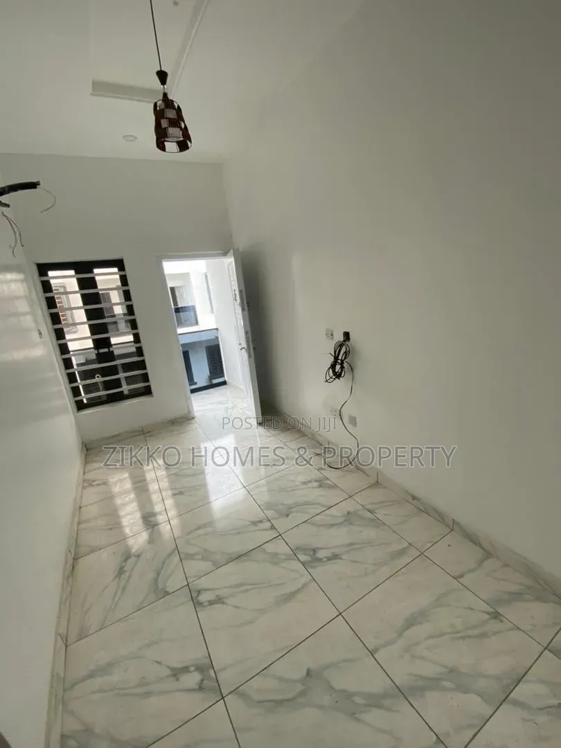 3bdrm Townhouse/Terrace in Ajah, Abraham Adesanya for Sale