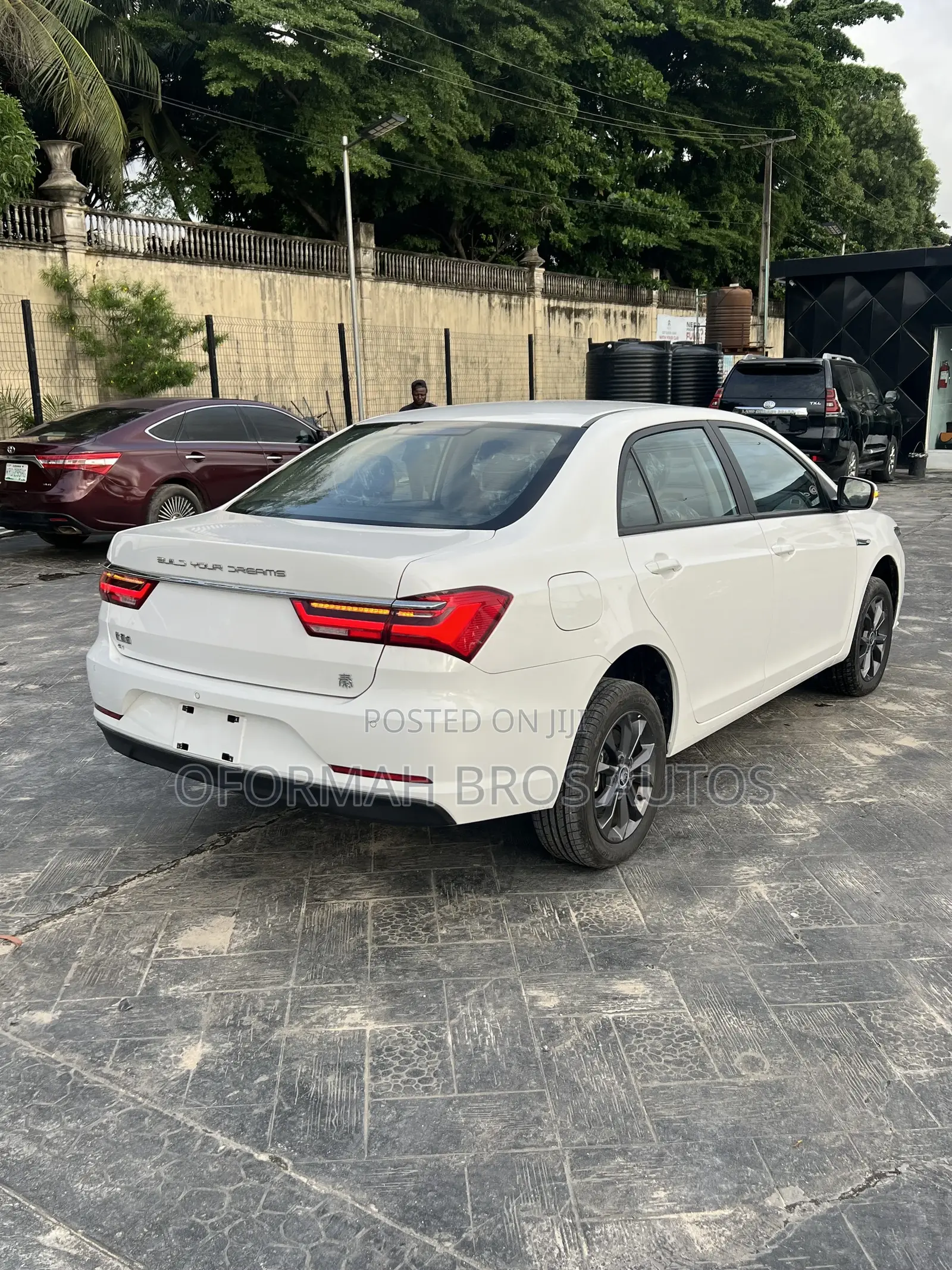 BYD Qin L DM-i 2024 White