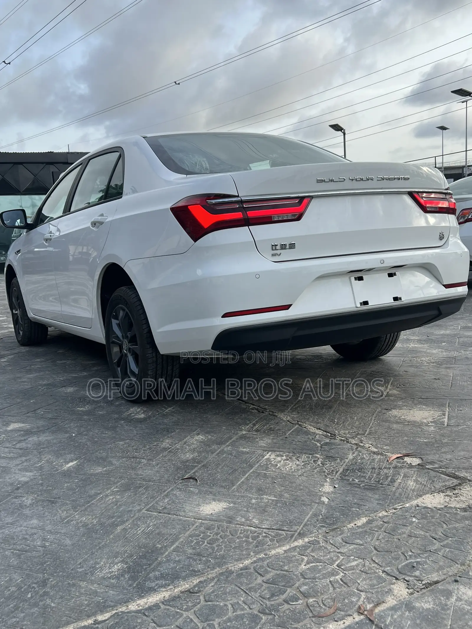 BYD Qin L DM-i 2024 White