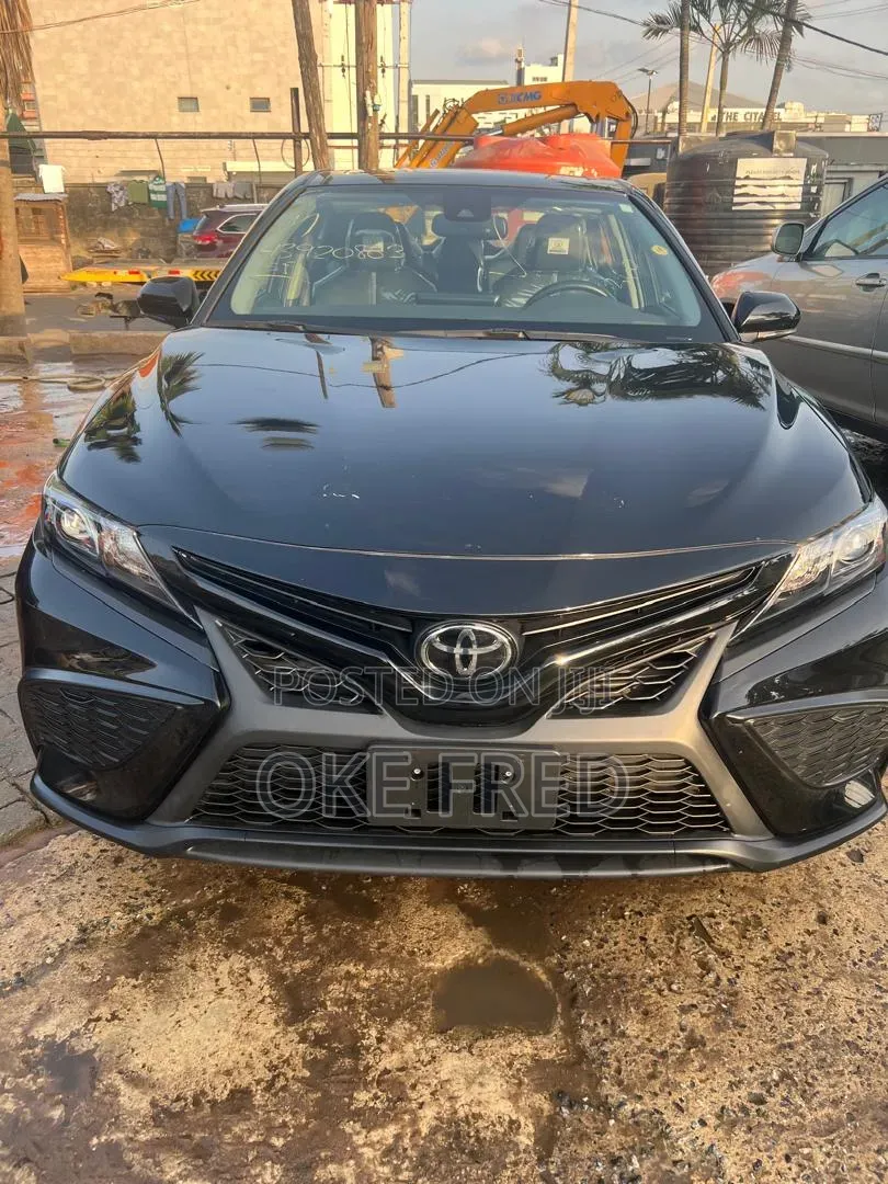 Toyota Camry XSE 2023 Black
